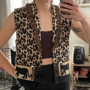 Cat fringe sweater vest